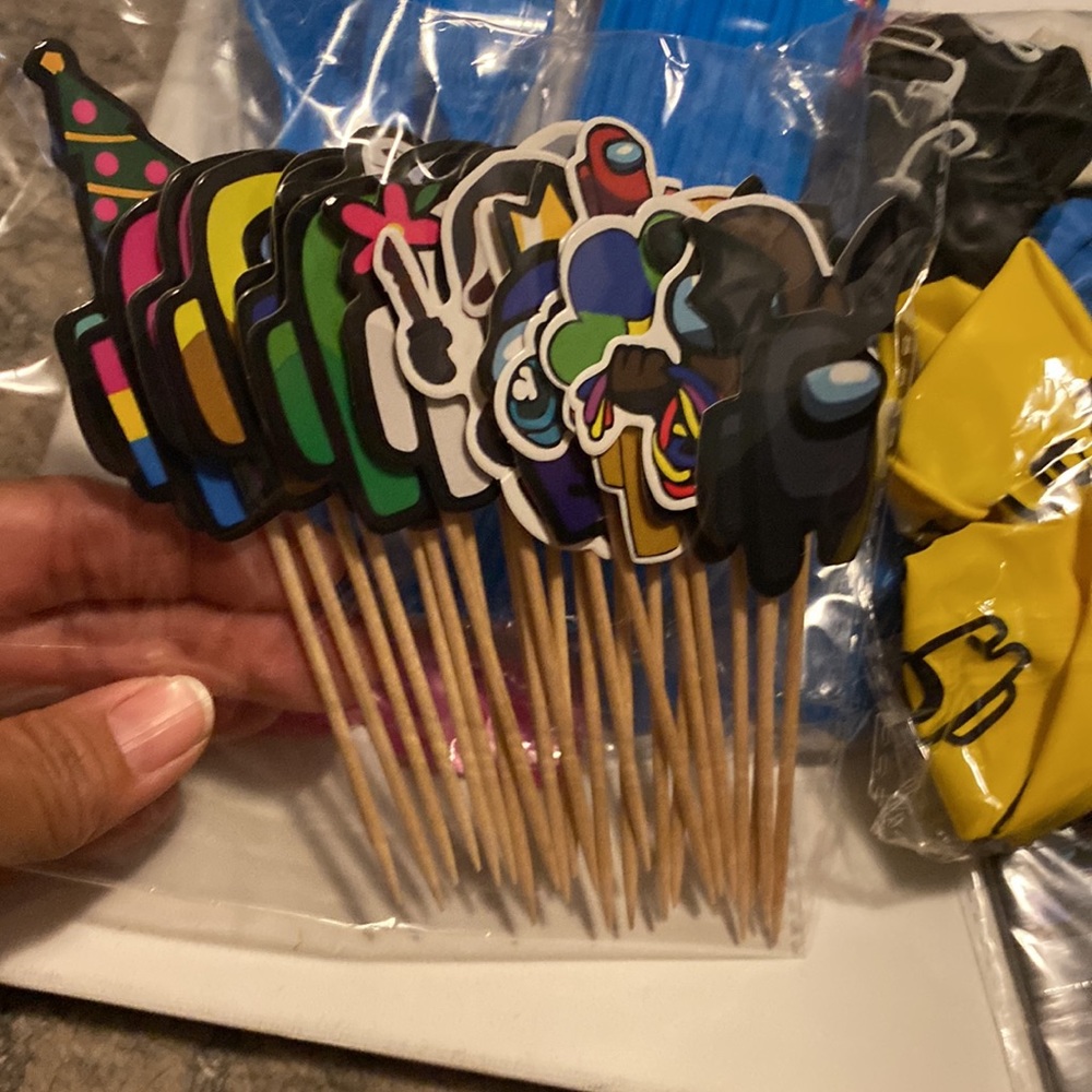 Among Us party pack - Picture 4 of 5